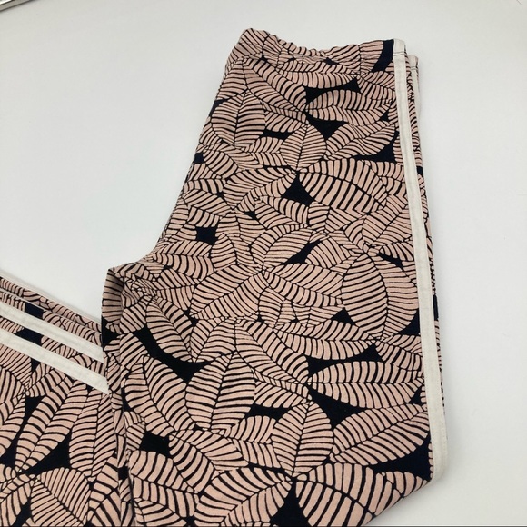 Adidas leggings size medium - Picture 7 of 7